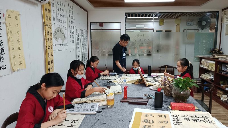 少儿编程与Scratch：两种编程教育工具的深度解析